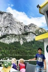 Mahesh Babu Family London Trip Photos